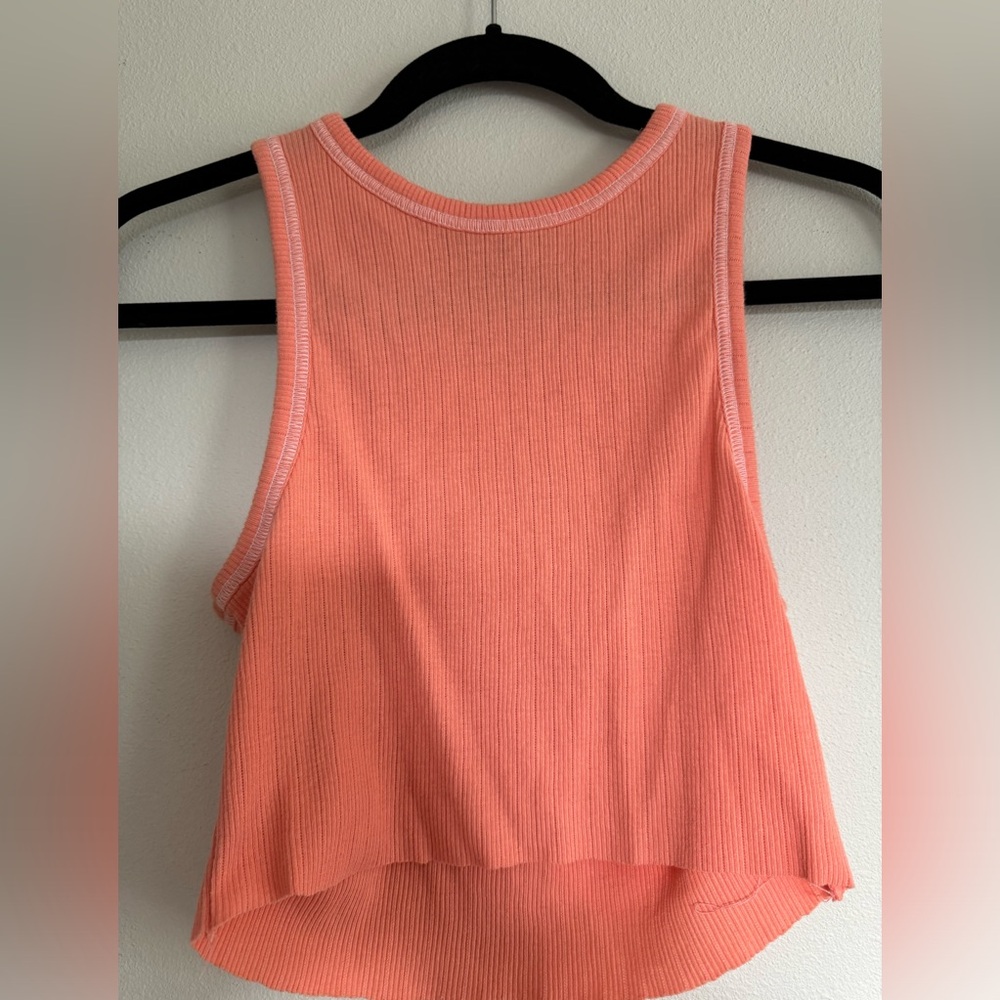 Forever 21 cropped tank top🪸 coral color🪸